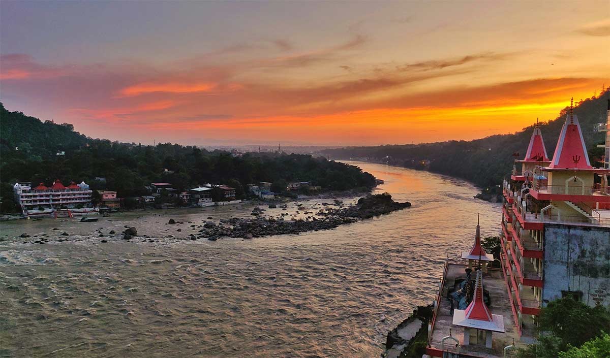 गोवा ही नहीं ऋषिकेश में भी हैं "मशहूर Beach"