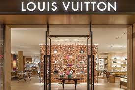 Louis Vuitton Fashion Company